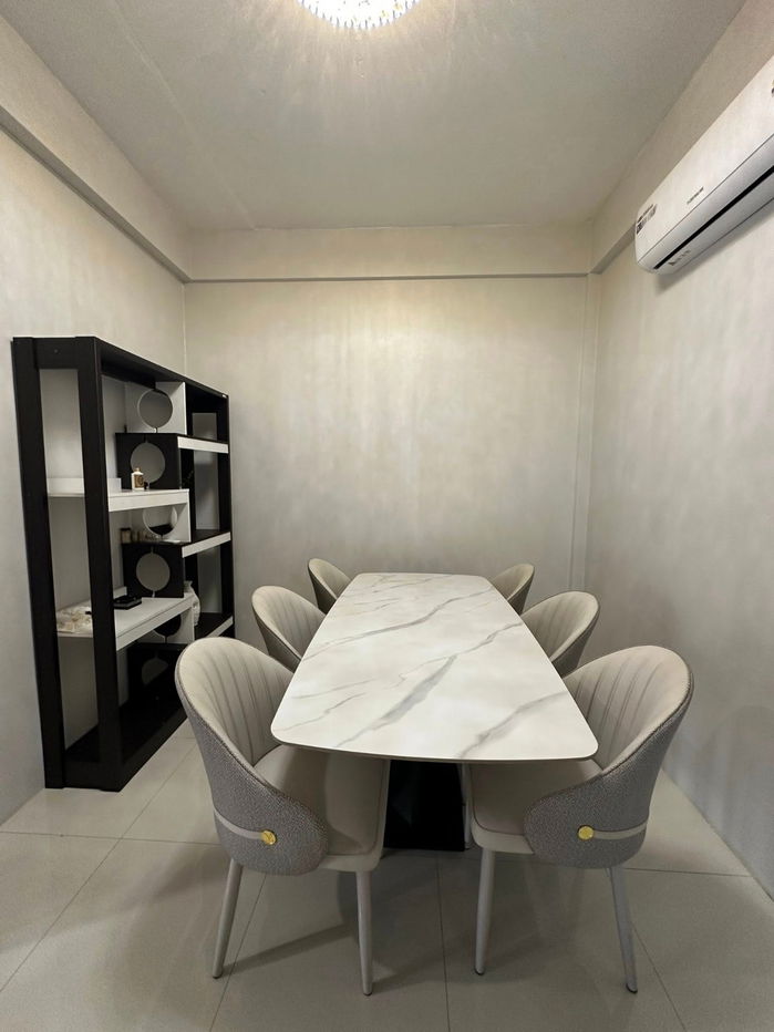 picture Townhouse for rent on Ratchada 18, fully furnished with appliances or can be used as an office, for a rental price of 62,000 baht. - 4/5