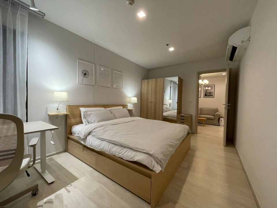 picture Condo for sale, Life One Wireless, high floor, 2 bedrooms, fully furnished and ready to move in. Great location near shopping mall  SW002851 - 11/17