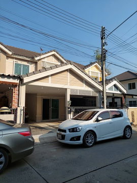 ทาวน์เฮาส์ 2ชั้น พร้อมอยู่ โซนบางกะดี เมืองปทุมธานี