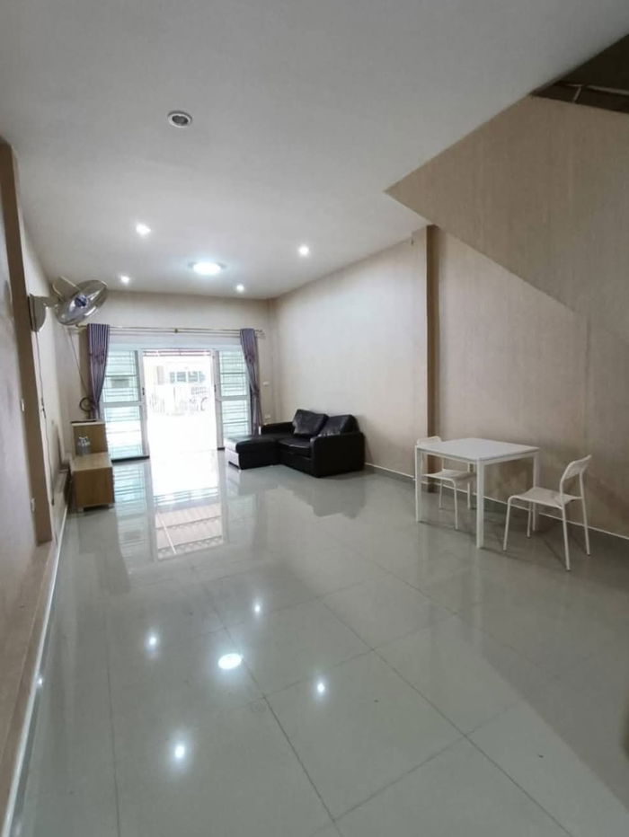รูป ็House For Rent ทาวเฮาว์ 2 ชั้น    - รูปที่ 2/8