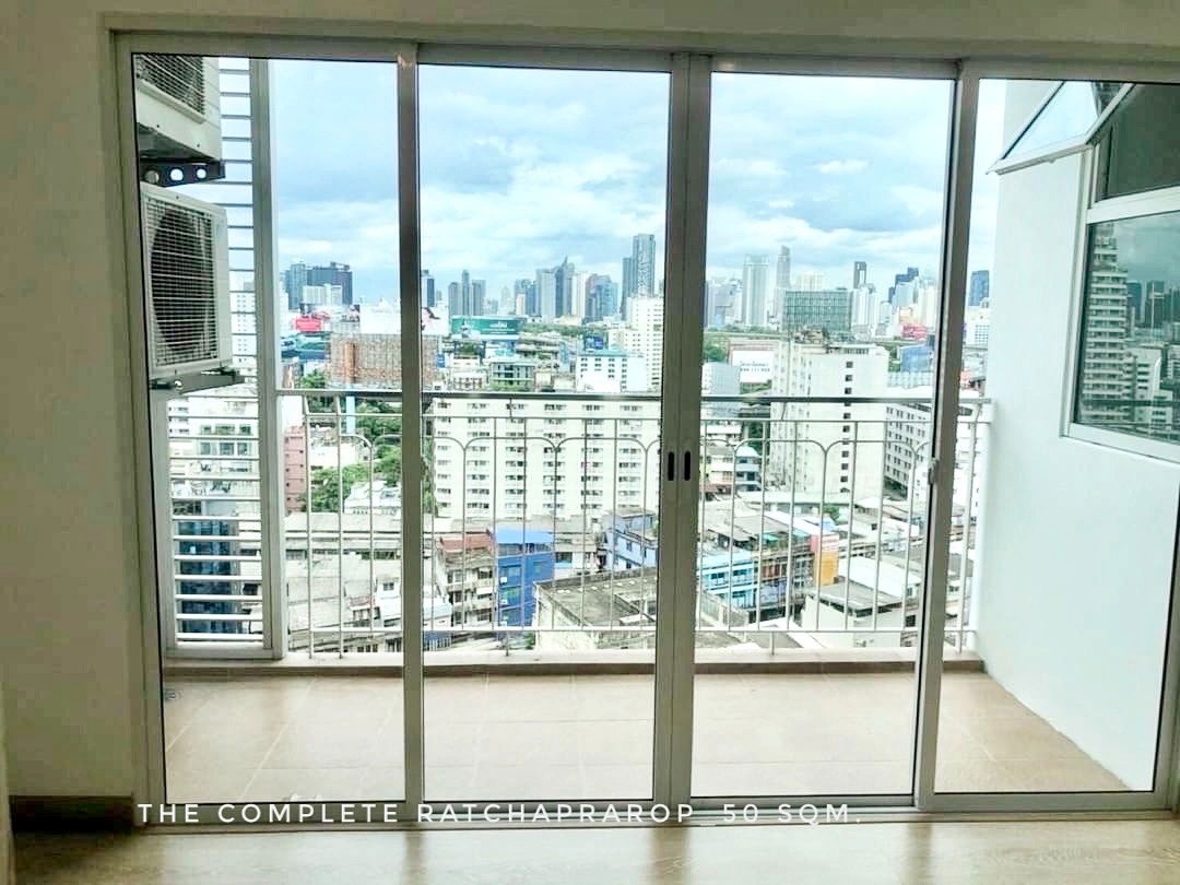 รูป Available now, big room size at The Complete Ratchaprarop near BTS Victory Monument, Siam Paragon  - รูปที่ 7/8