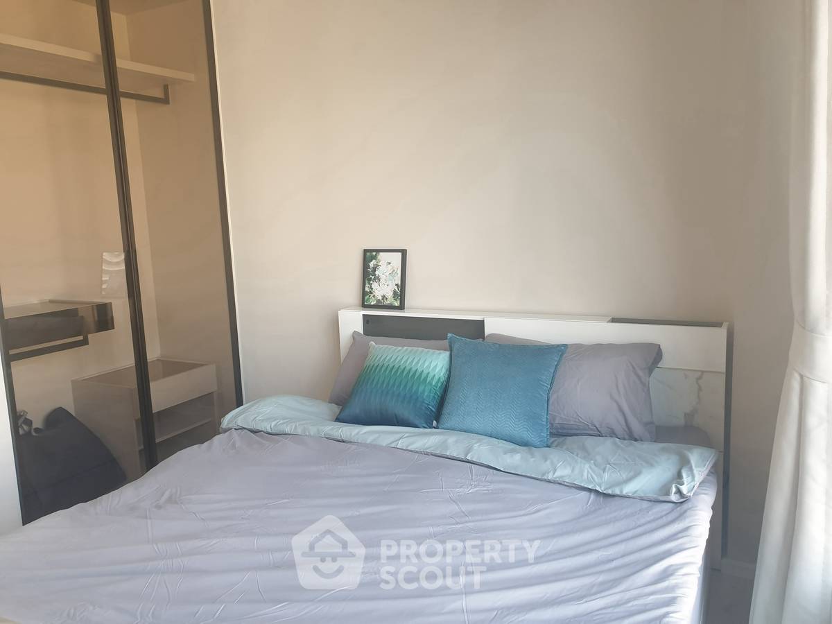 picture Studio Condo at The Room Phayathai near ARL Ratchaprarop (ID 2253581) - 6/16