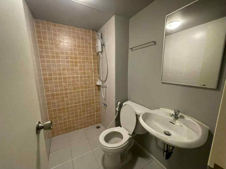 picture UK06-043 🏢 rent Lumpini Condo, Chonburi 💸 Rental price: 14,000 baht/month 💰  - 13/15