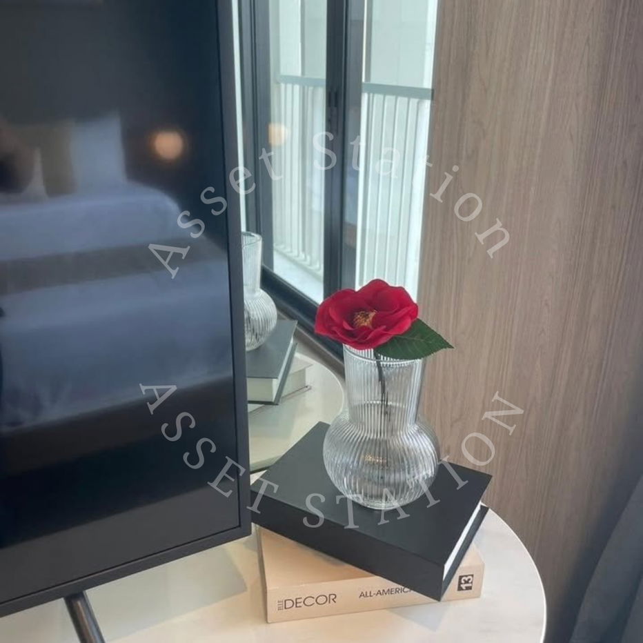 picture 🔥 New Available Park Origin Phrom Phong | BTS Phrom Phong 🔥 - 10/14