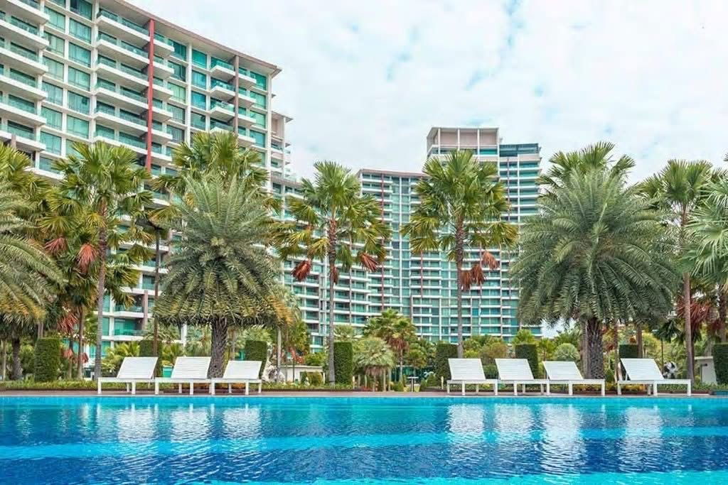 picture UK06-039 🎯 Condo for rent by the sea - A (corner room, sea view) 📍 Bang Saen, Chonburi Province 💰 Rental price 33,000 baht / month - 11/11