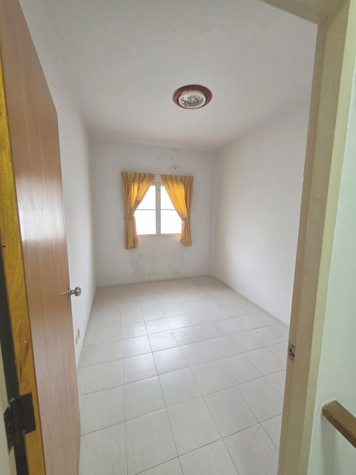 picture UK06-042 📍📍#House for rent, Linda Park Village, Sukprayoon Road 🏠8000/month 🏠Pay and move in for only 16000.- - 6/6