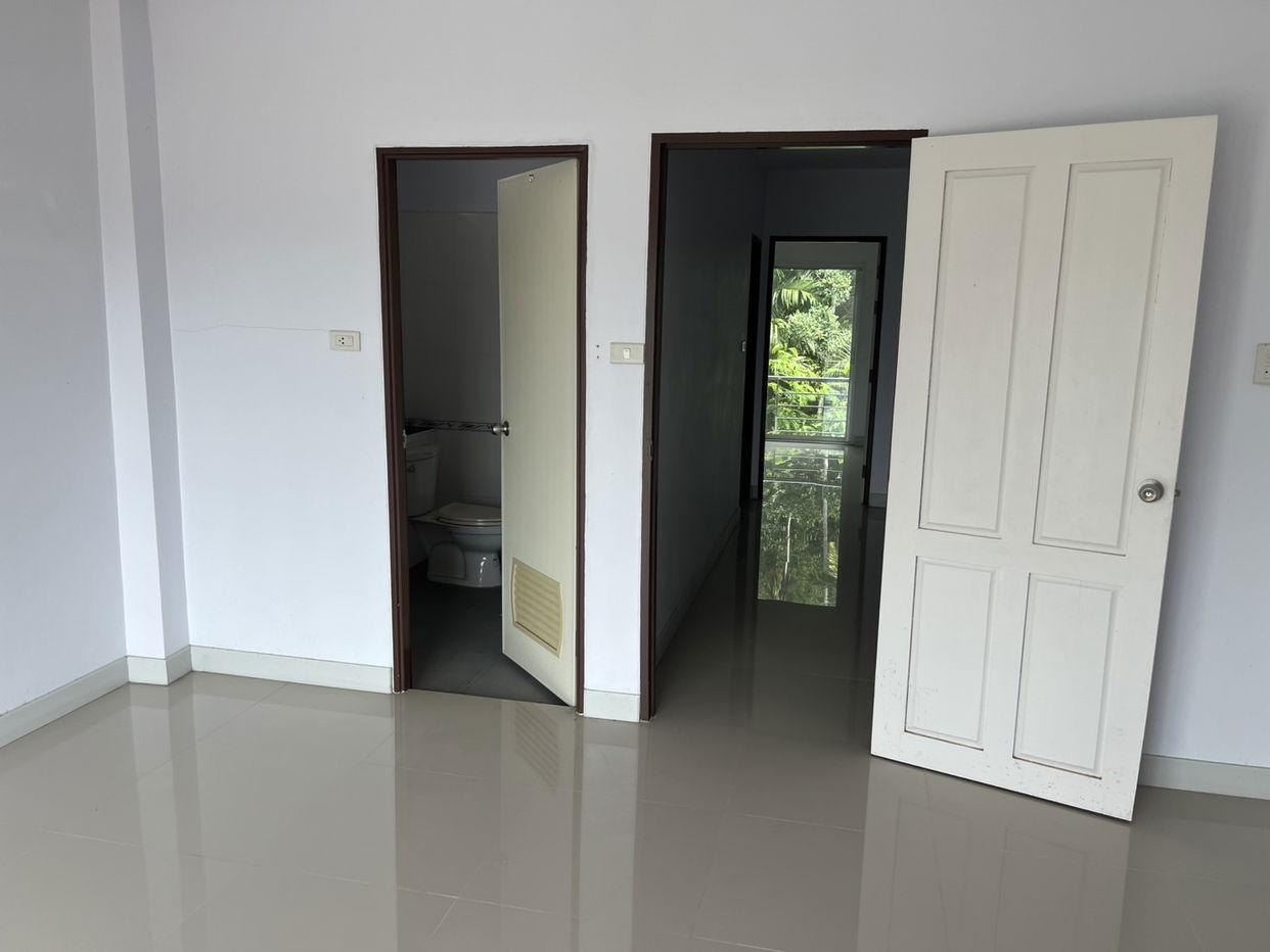 picture ทาวน์เฮ้าส์ 99.6 square meter Krabi Muang Krabi Krabi Noi for 1755000 THB - 10/12