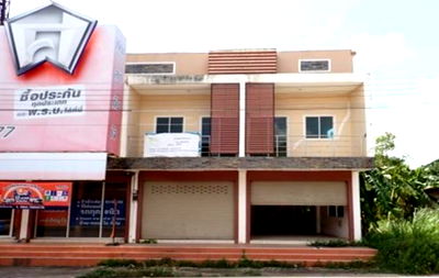 Shophouses for sale Surat Thani : ตึกแถว 152 square meter Surat Thani Khiri Ratthanikhom Tha Kanon for 2224000 THB
