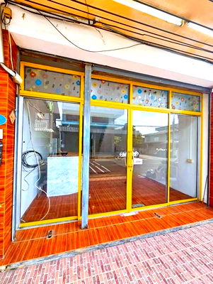 Shophouses for rent Lamlukka Khlong Song  : BTS KhuKhot 1km. BTS Kapo 1.5km. Commercial building for rent 3-storey Phahonyothin 56-58-60 with ro