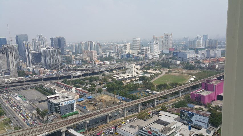 picture G8600💛中国客户，请加微信。(在联系方式的旁边) 🅵🅾🆁  🆁🅴🅽🆃 Q Asoke 🅻🅸🅽🅴 ❤️💜@condopremium💜❤️Ready to move in ⬛🟨 📞 065 695 3645🟨⬛ - 15/16