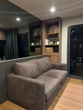 The Base Garden Rama 9 condo for rent, swimming pool side, fully furnished, ready to move in