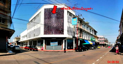 Shophouses for sale Muang Phichit Phichit : อาคารพาณิชย์ 540.8 square meter Phichit Muang Phichit Nai Muang for 7304000 THB