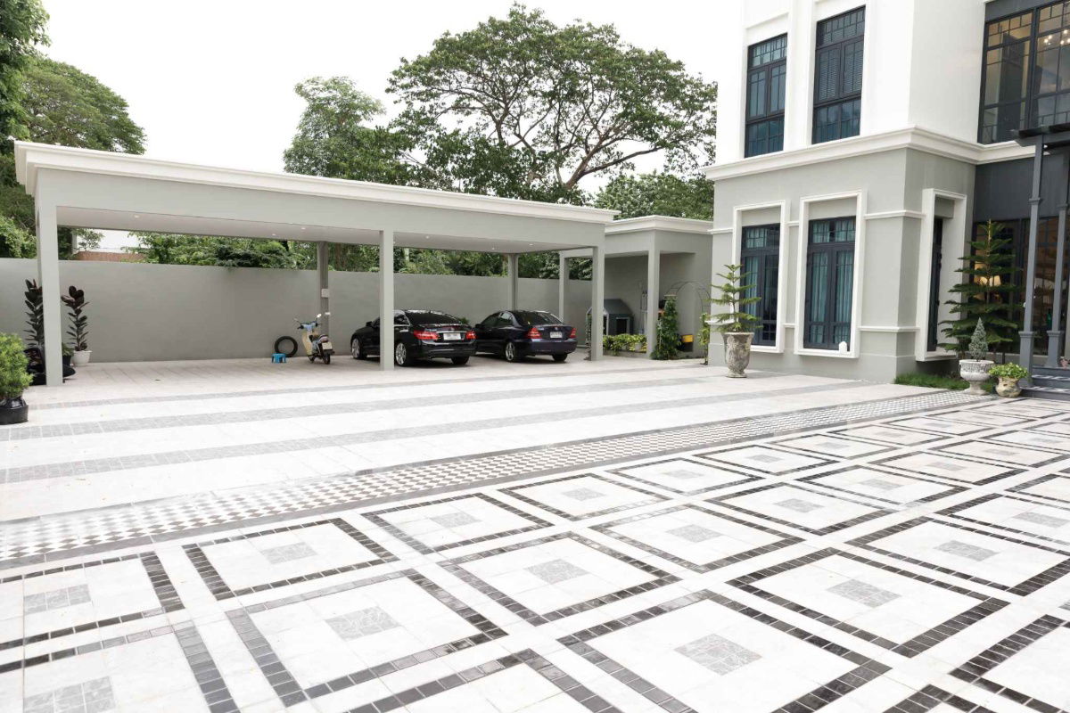picture Luxury 3-Storey Riverside Home at Suan Eak Lek Park, Lam Luk Ka – Near Thupatemi Golf Course - 22/23