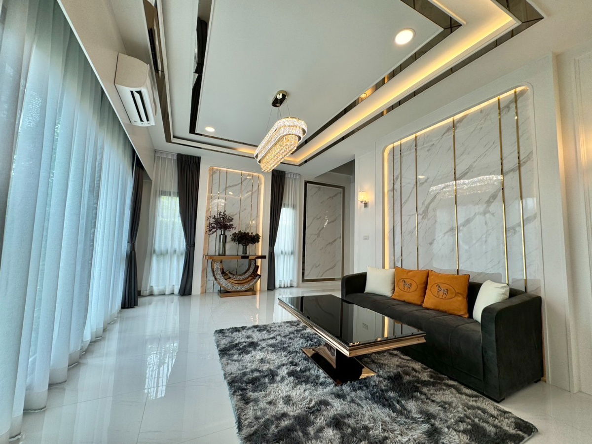 picture For Rent The City Bangna - A Luxurious Corner House on the Main Road. - 4/24