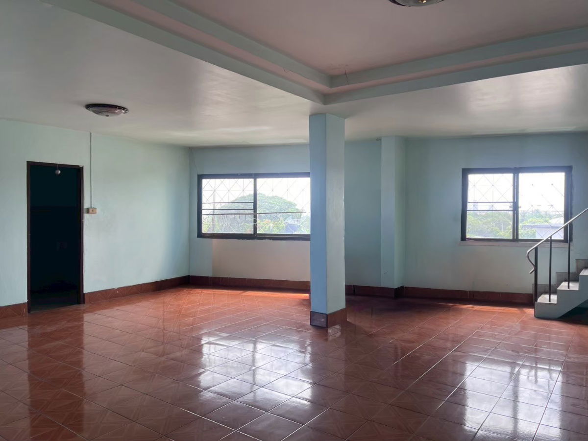 picture Urgent Sale! 5-Storey Commercial Building – Prime Location with Fully Equipped Automotive Window Film Business - 20/23