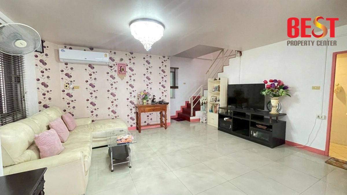 picture Corner Home for Sale in Sanfun Village, Suwinthawong, Move-In Ready & Prime Location - 9/19