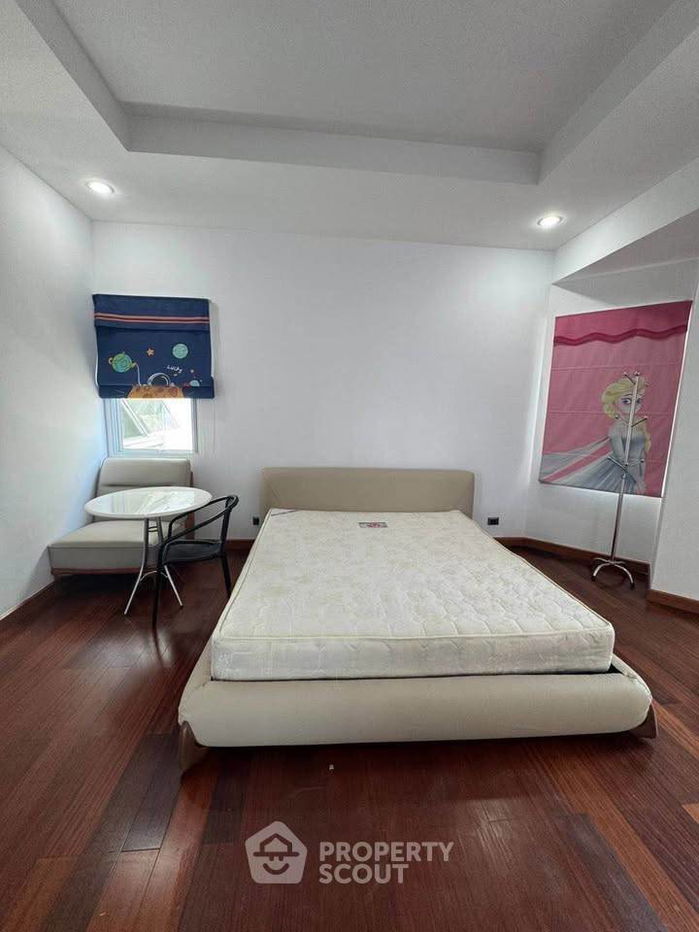 picture 4-BR Condo at Supalai Wellington near MRT Thailand Cultural Centre (ID 2151153) - 8/16