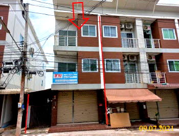 อาคารพาณิชย์ วิทยาลัยเทคโนโลยีดอนบอสโกสุราษฎร์ : อาคารพาณิชย์ เนื้อที่ทั้งหมด 152.8 ตารางเมตร 52/38 โครงการศรีทอง พาเลช ตำบลขุนทะเล อำเภอเมืองสุราษฎร์ธานี สุราษฎร์ธานี ราคา 2,440,000 บาท