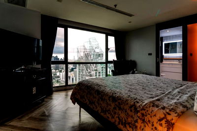 คอนโดให้เช่า : 🔺 ให้เช่าคอนโด สุขุมวิท สวีท อาคาร 1 ชั้น 43 Duplex 2 ห้องนอน ขนาด 123 ตรม ใกล้ โรงเรียนนานาชาตินิสท์