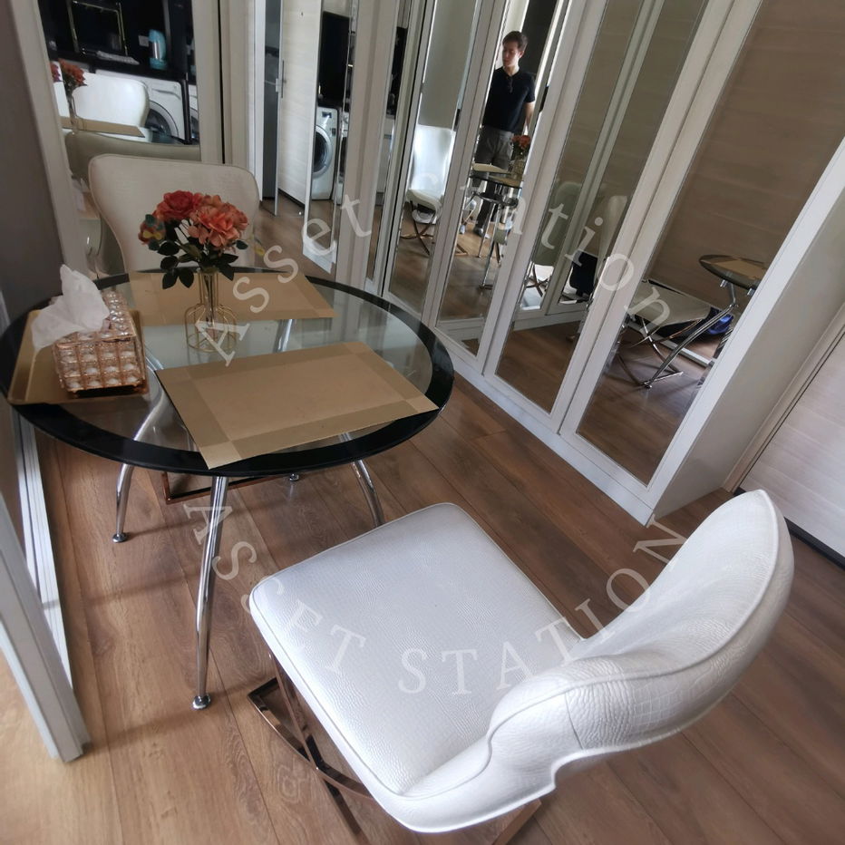 picture 🔥New Available | Park Origin Phrom Phong BTS Phrom Phong 🔥 - 5/17
