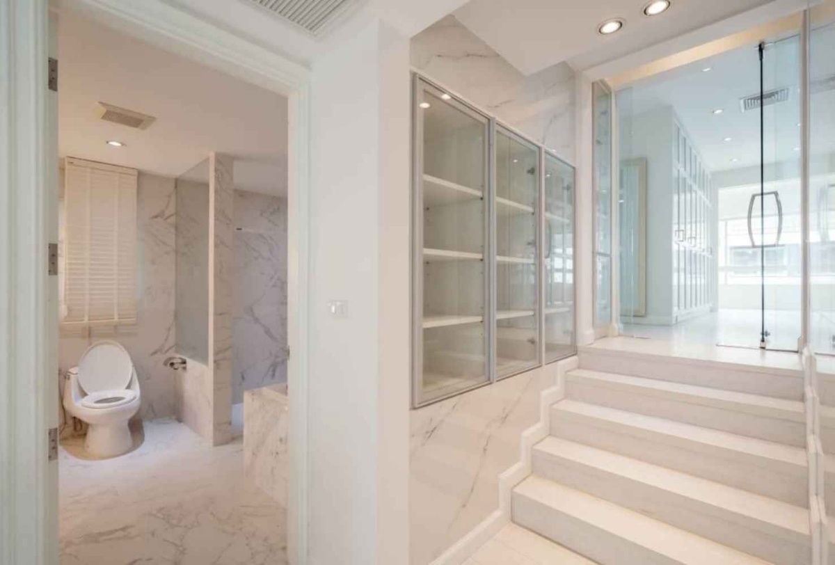 รูป ขาย Townhome 3 ชั้น สุขุมวิท 15 ทำเลทอง ใกล้ BTS อโศก & MRT เพชรบุรี เดิน 1 นาทีถึงโรงเรียนนานาชาติ NIST - รูปที่ 6/17