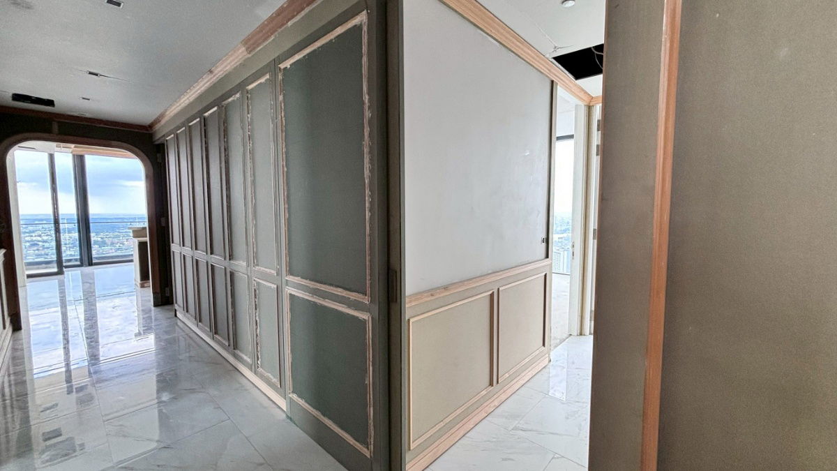 picture For sale: 5 bedrooms, 307 sq m., spacious unit at Canapaya Residences - 29/44