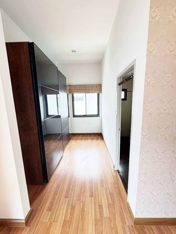 picture Two-story detached house for rent in Thanapirom Village, Navanakorn Khlong Nueng, Khlong Luang District, Pathum Thani - 40/56