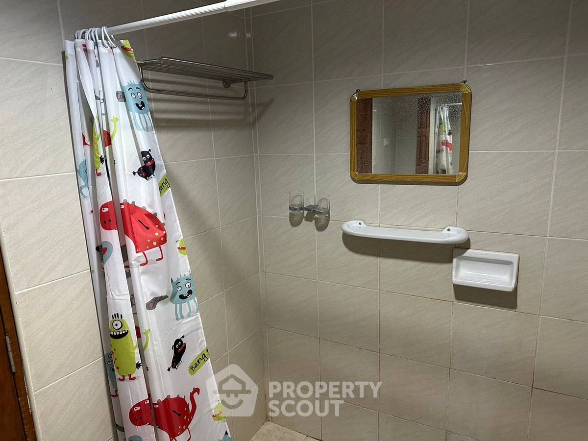 picture Studio Condo at View Talay 8 Condominium Jomtien close to Jomtien Beach (ID 2188563) - 8/16