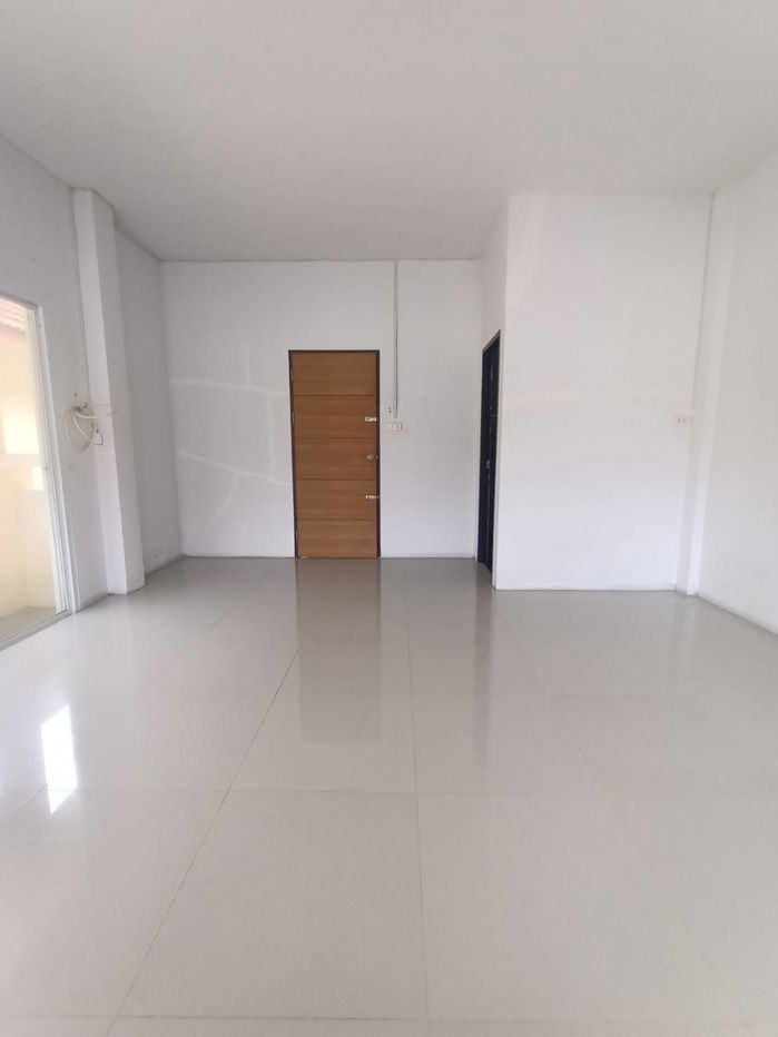 picture ทาวน์เฮ้าส์ 121.2 square meter Songkhla Hat Yai Khuan Lang for 3300000 THB - 8/14