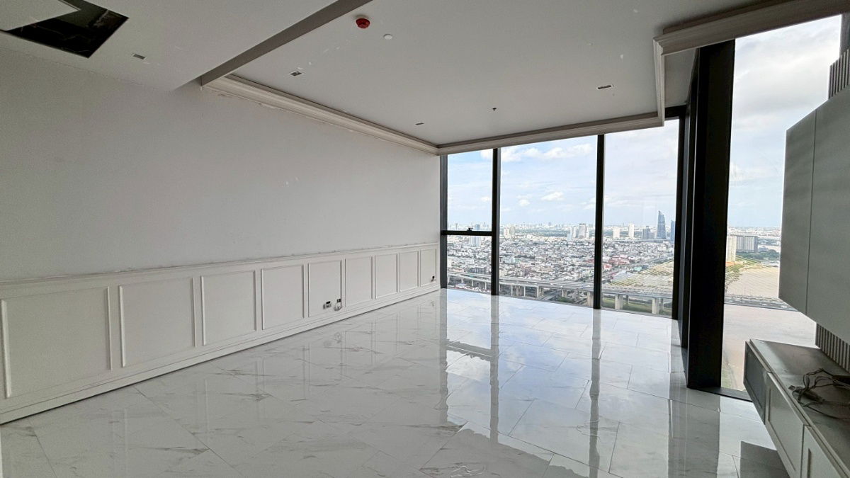 picture For sale: 5 bedrooms, 307 sq m., spacious unit at Canapaya Residences - 18/44