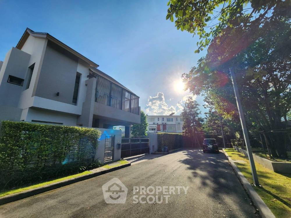 picture 3-BR House at Private Nirvana Ladprao in Khlong Chan (ID 1397367) - 2/7