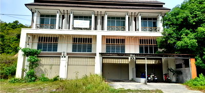 Shophouses for sale Khanom Nakhon Sri Thammarat : อาคารพาณิชย์ 276.4 square meter Nakhon Sri Thammarat Khanom Khanom for 1857000 THB