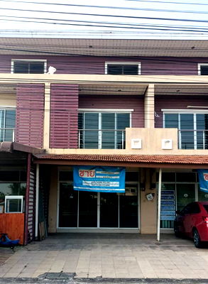 อาคารพาณิชย์ หาดใหญ่ สงขลา : อาคารพาณิชย์ เนื้อที่ทั้งหมด 90 ตารางเมตร 902/239  หมู่บ้านประกายทอง ตำบลควนลัง อำเภอหาดใหญ่ สงขลา ราคา 1,882,000 บาท