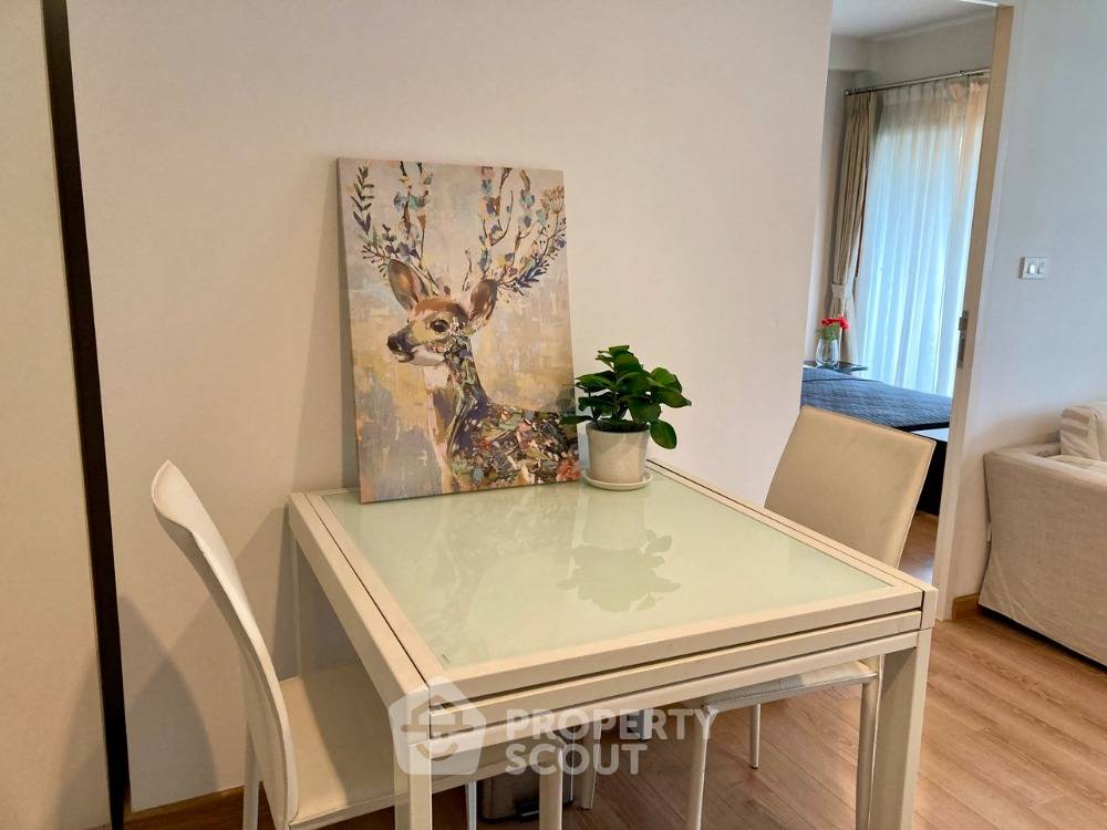 picture 1-BR Condo at The Seed Musee Sukhumvit 26 near BTS Phrom Phong (ID 869335) - 6/23