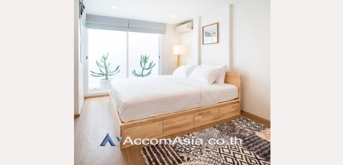 picture 🔼🔽 AccomA 📩 Big Balcony,Garden View,Home Office 5 BR House in Khlong Ton Nuea (AA30419) - 7/14