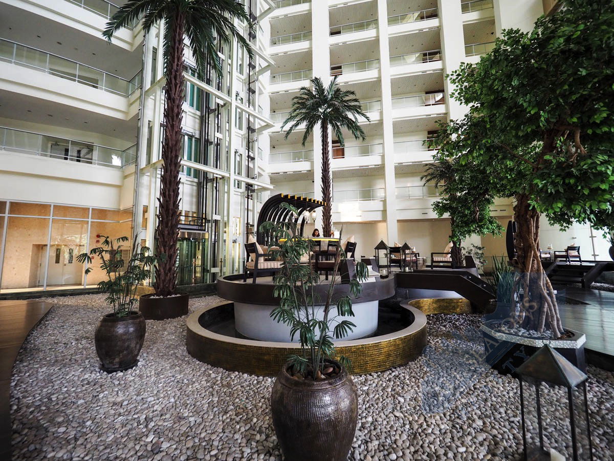 picture 2 Bedrooms Condominium @ The Cove - 15/31