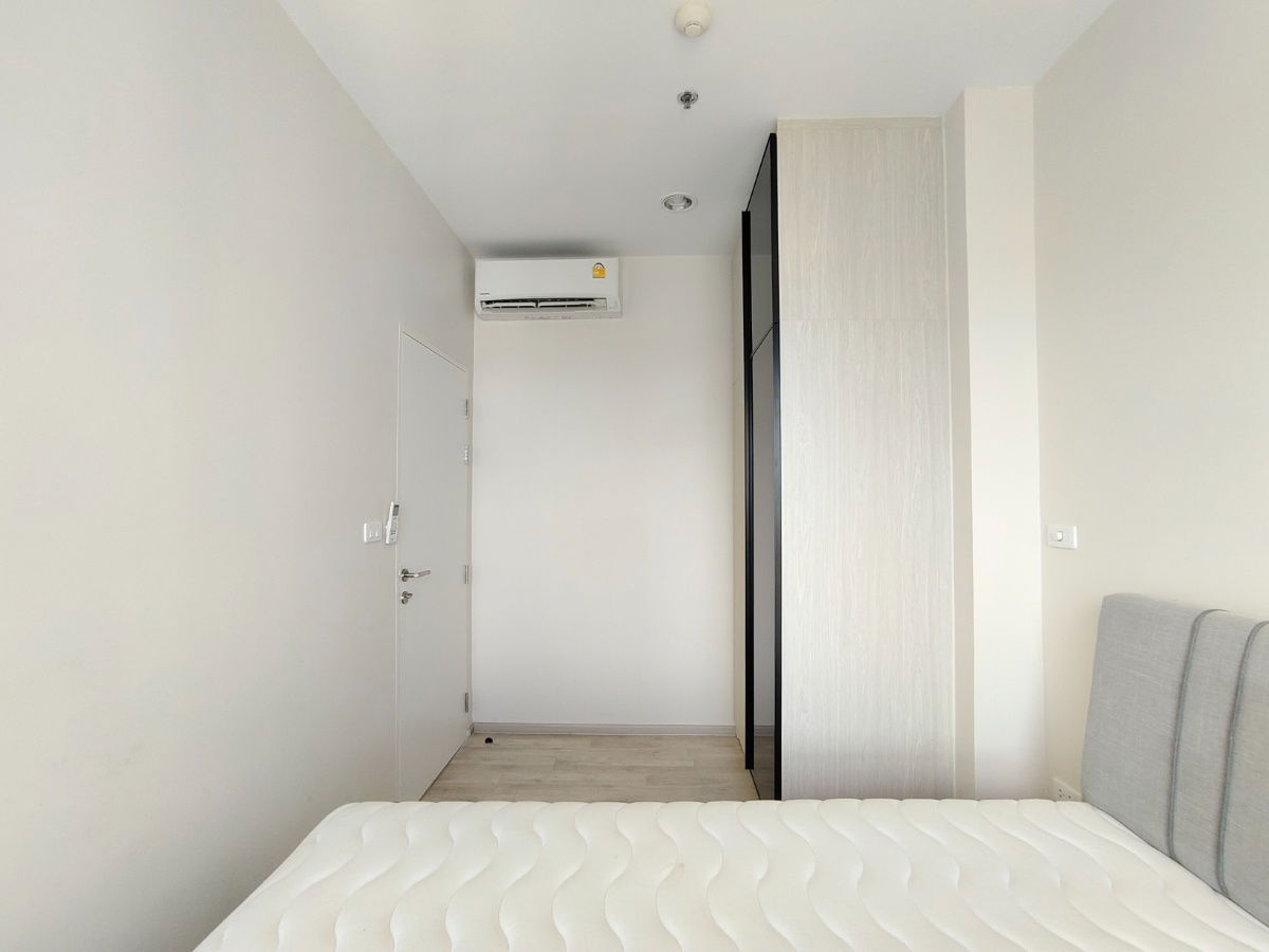 picture Niche Mono Mega Space Bangna, 2 bedrooms, 39th floor, size 50 sq m., rent 1800/month. Call/Line: 0636262722 - 13/18