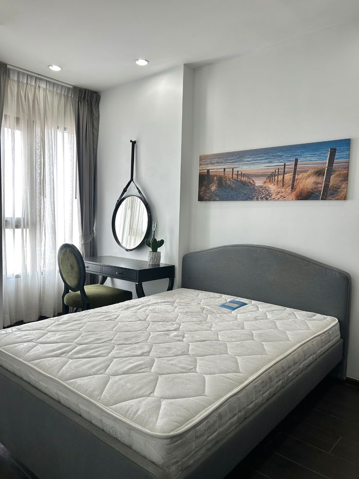 picture For rent C Ekkamai, 2 beds, large unit, fully furnished, high floor. Ready to move in - 5/22