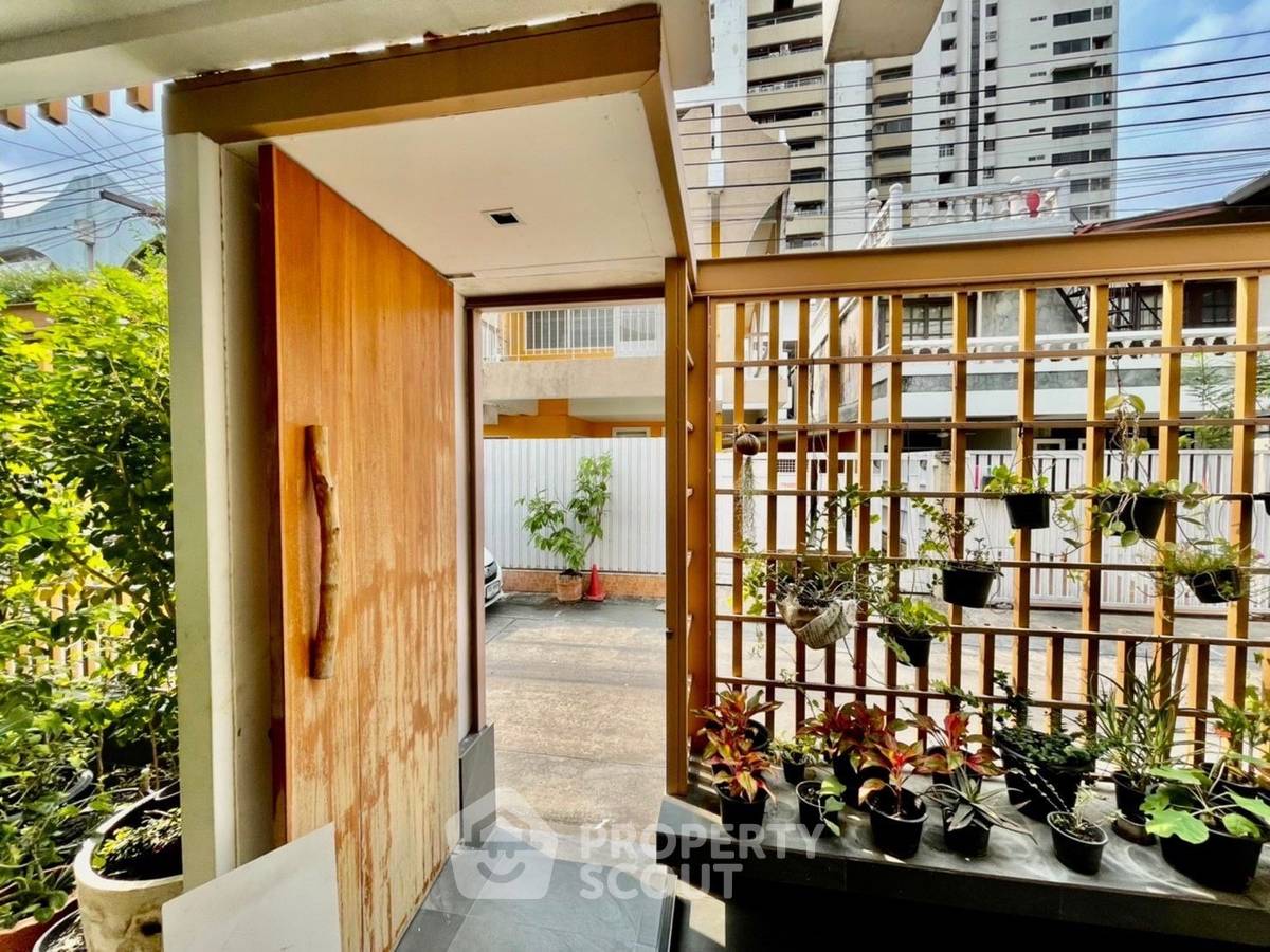 รูป บ้าน 2-ห้องนอน ใกล้ BTS เอกมัย (ID 1431738) - รูปที่ 4/10