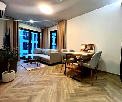 คอนโดให้เช่า : +++ เช่าด่วน +++ Chapter Thonglor 25 *** 2 ห้องนอน ขนาด 58 ตร.ม. แต่งครบพร้อมอยู่!!!