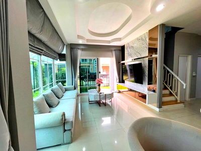 Houses for rent Bang Khen : For Rent: 2-Storey Luxury Detached Corner House Private & Exclusive Near FashionIsland ✨Fully furnished in Luxury Style with full built-in furniture✨