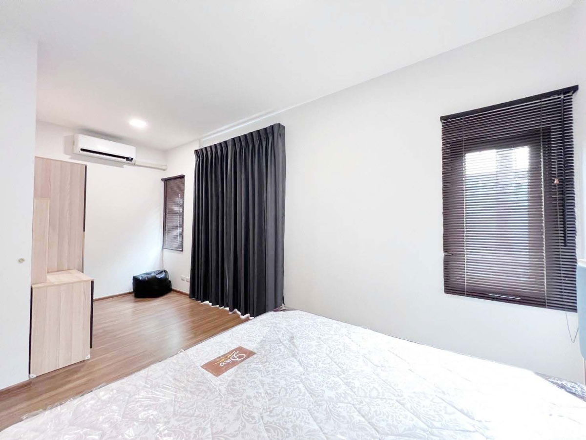 picture 2-story townhouse for rent in Grand Pleno Village, Phahonyothin-Vibhavadi. - 13/30