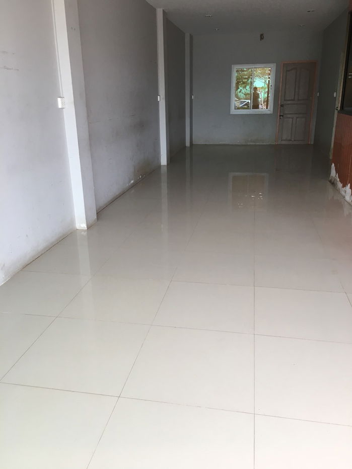 picture ตึกแถว 86 square meter Chaiyaphum Muang Chaiyaphum Nai Muang for 2210000 THB - 2/5