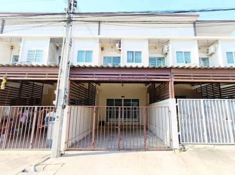 ็House For Rent ทาวเฮาว์ 2 ชั้น   