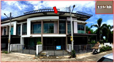 Townhouses for sale Chonburi : ทาวน์เฮ้าส์ 90 square meter Chonburi Bang Lamung Bang Lamung for 1876000 THB