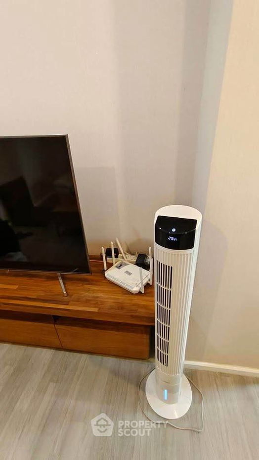 picture 1-BR Condo at The Room Sukhumvit 69 near BTS Phra Khanong (ID 2061003) - 4/10