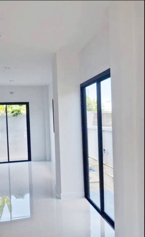 picture Two-story townhouse for rent in Rung Ruang Villa Village, Lam Luk Ka Khlong 3, Pathum Thani. - 5/8