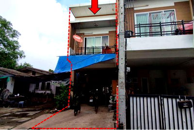 Townhouses for sale Wufoo Wholesale Market : ทาวน์เฮ้าส์ 108 square meter Khon Kaen Muang Khon Kaen Nai Muang for ติดต่อธนาคาร THB