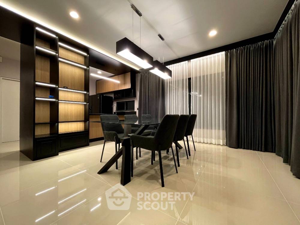 picture 4-BR House at Setthasiri-Krungthep Kreetha 2 in Hua Mak (ID 1404066) - 5/12