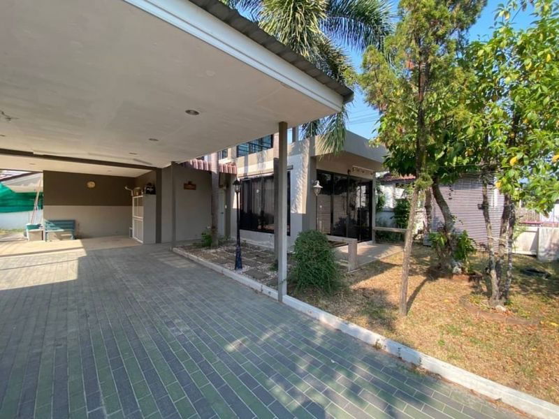 รูป บ้านเดี่ยวมือสอง หลังใหญ่ หมู่บ้านธารดารา  ศรีราชา ชลบุรี  - รูปที่ 14/20
